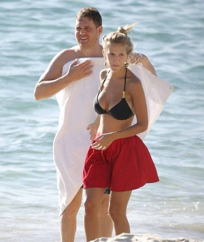 Luisana Lopilato nude. Photo - 16