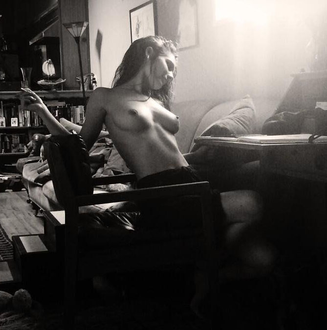 Caitlin Stasey nude. Photo - 16