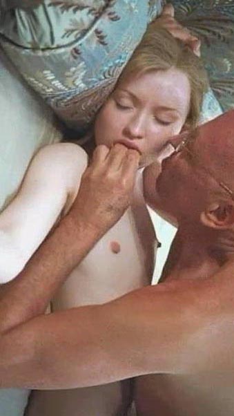 Emily Browning nude. Photo - 2