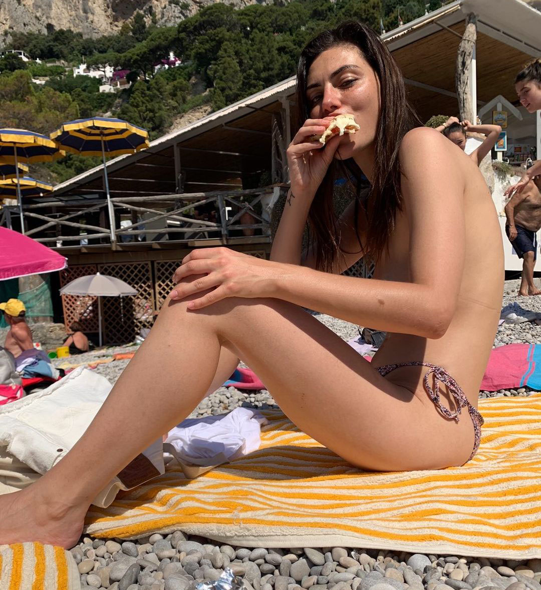 Phoebe Tonkin nude. Photo - 12