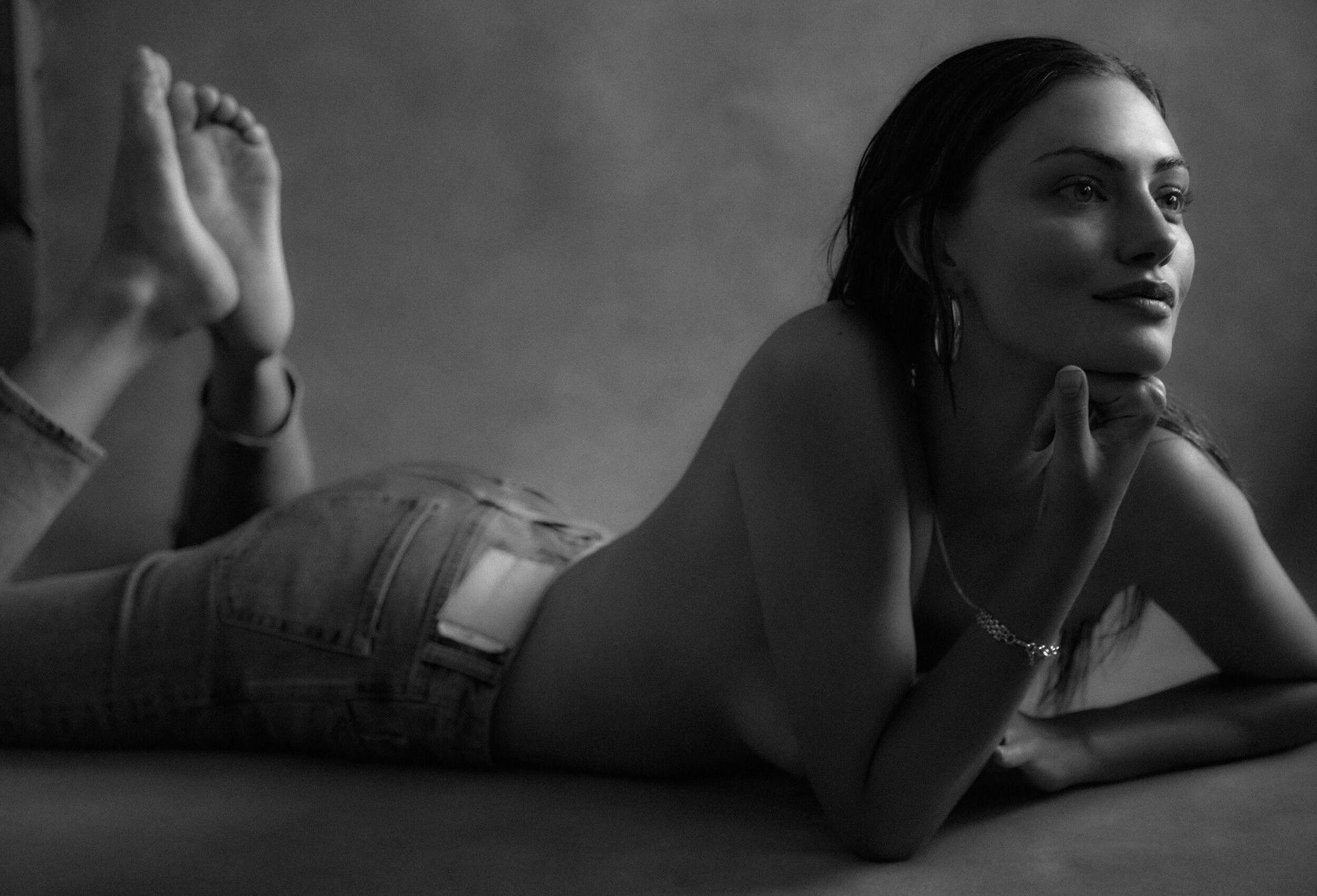 Phoebe Tonkin nude. Photo - 14