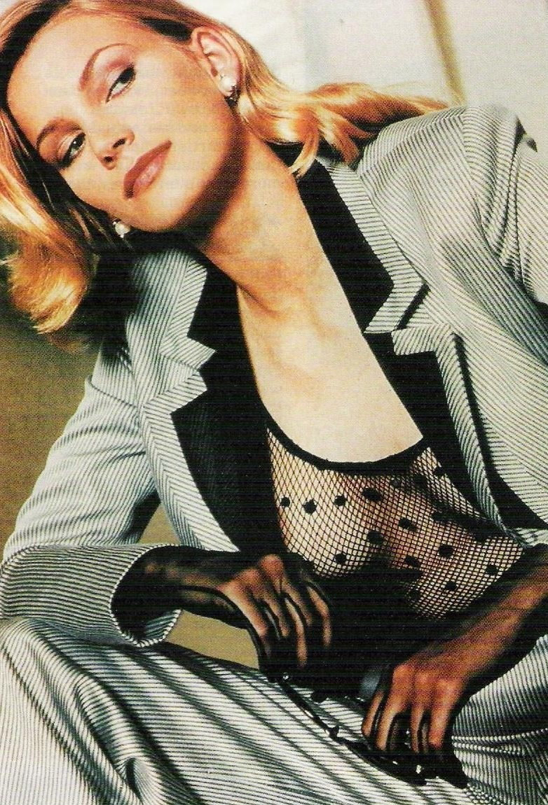 Natasha Henstridge nude. Photo - 32
