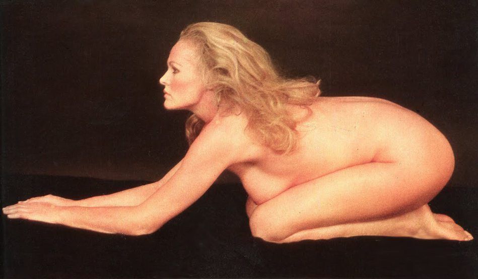 Ursula Andress nude. Photo - 4