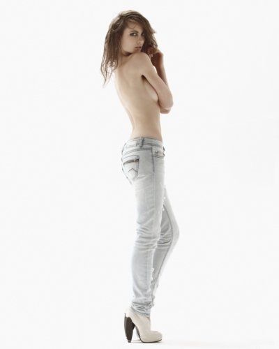 Ester Sátorová nude. Photo - 58