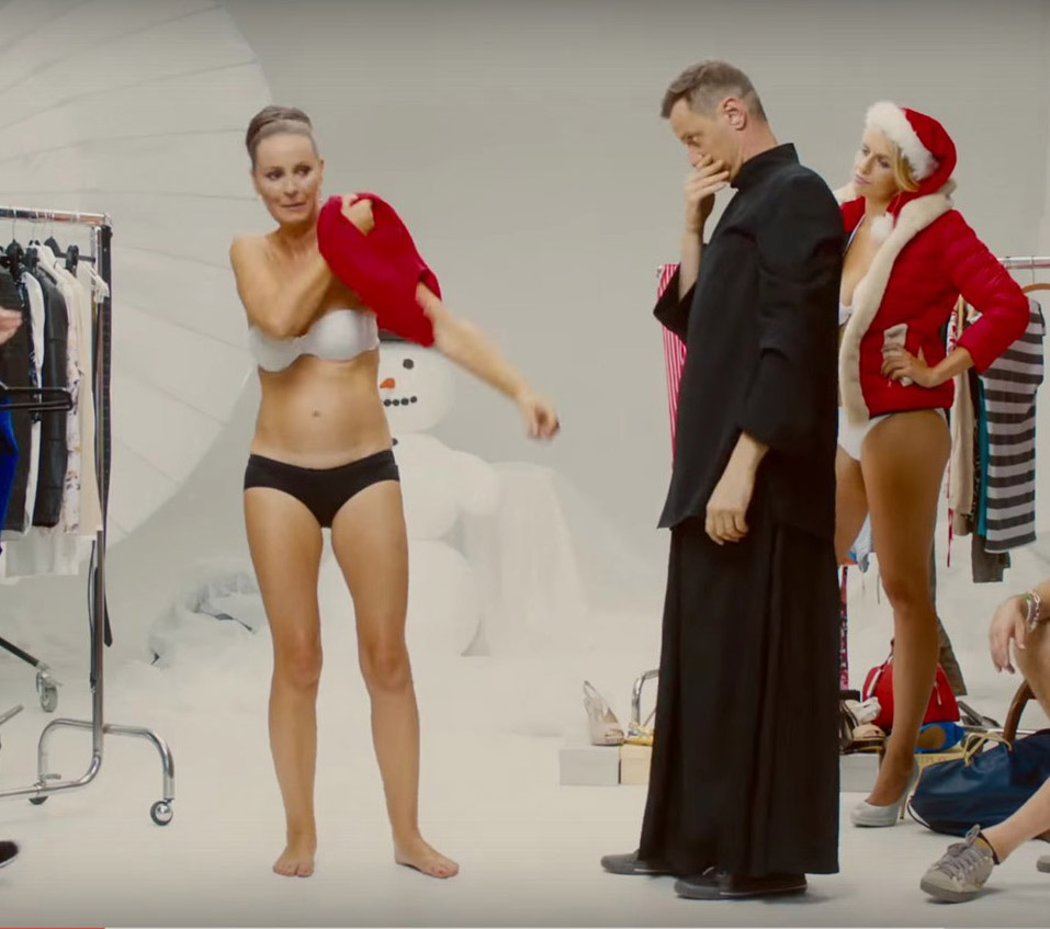 Lenka Vlasáková nude. Photo - 4