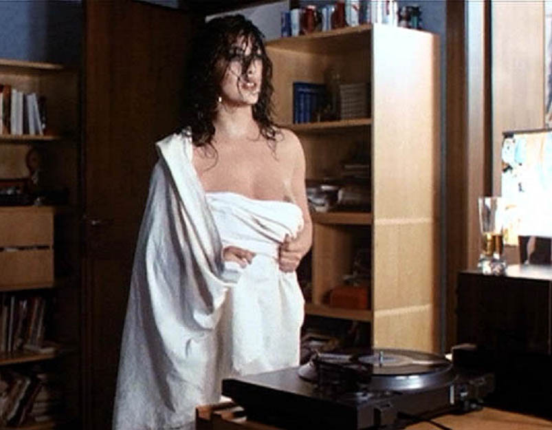 Lara Wendel nude. Photo - 21