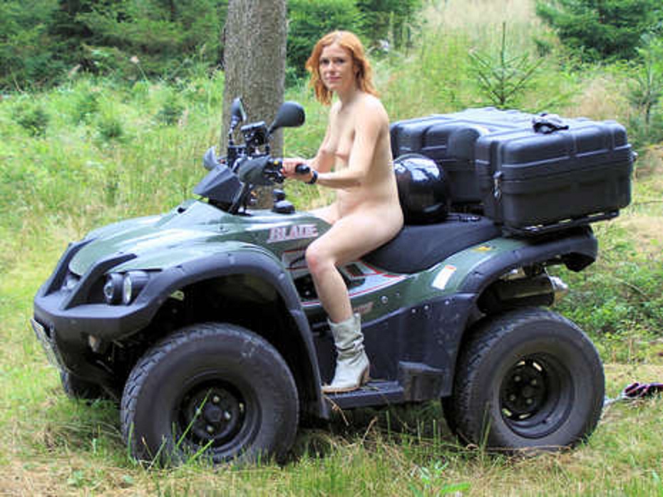 Antje Mönning nude. Photo - 40