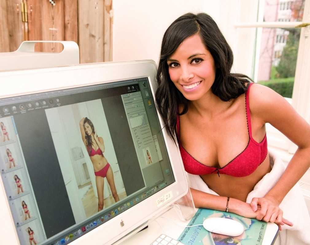 Collien Ulmen-Fernandes nude. Photo - 36