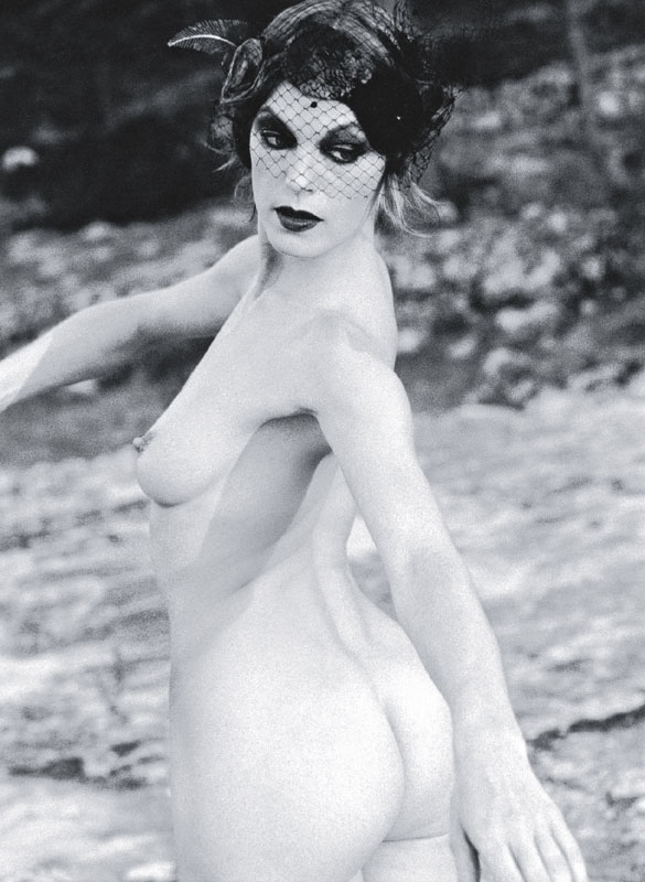 Elke Winkens nude. Photo - 2