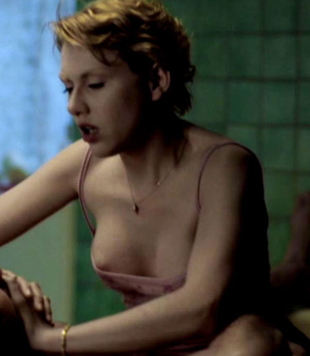Gruschenka Stevens nude. Photo - 11