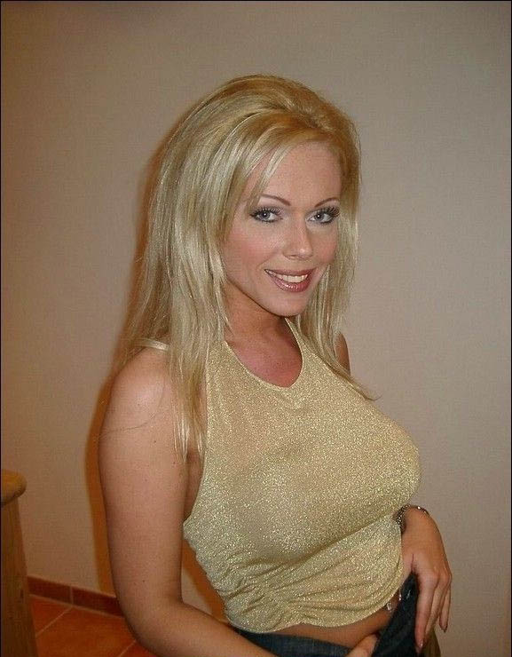 Kelly Trump nude. Photo - 7