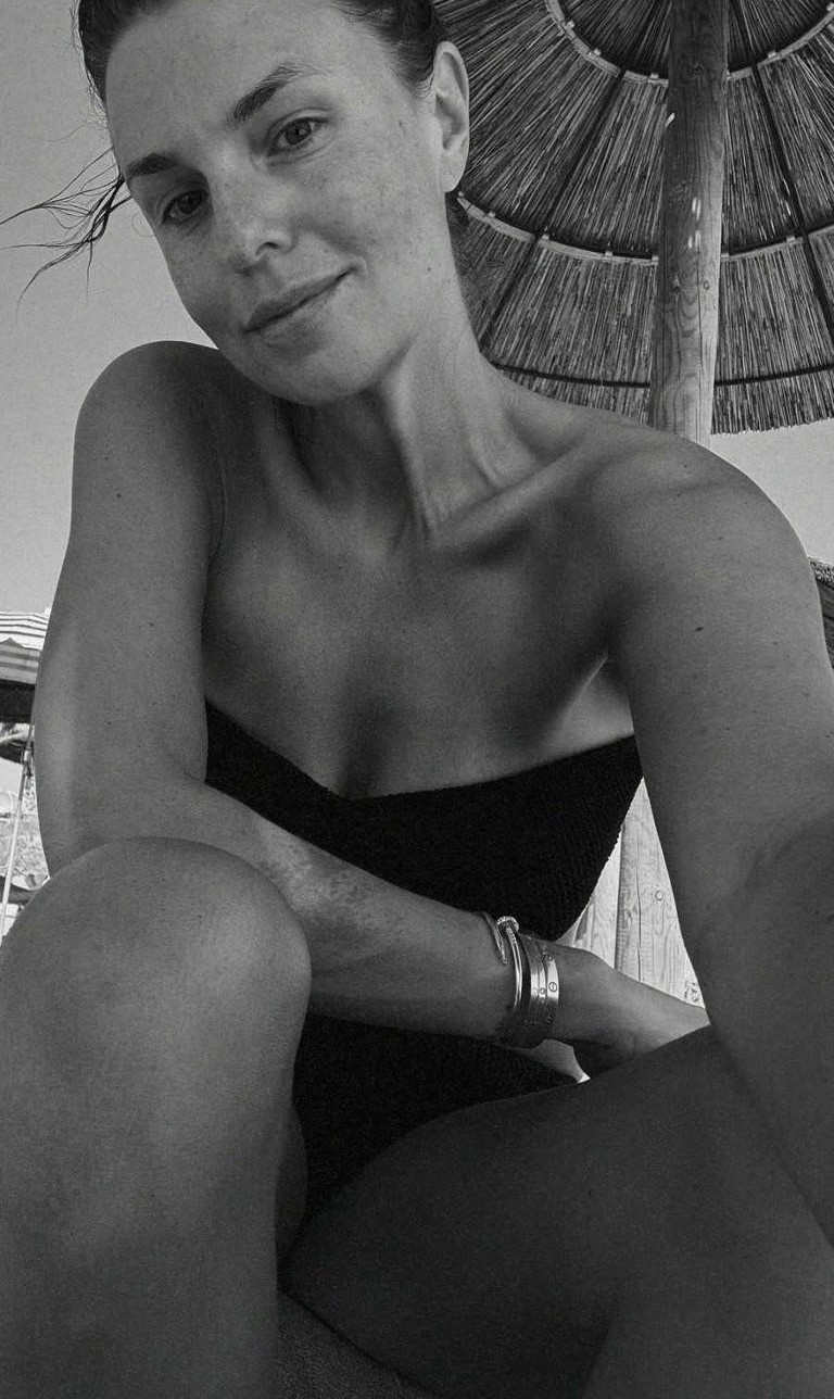 Laura Wontorra nude. Photo - 11