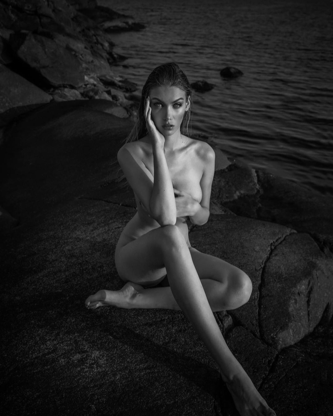 Melinda London nude. Photo - 15