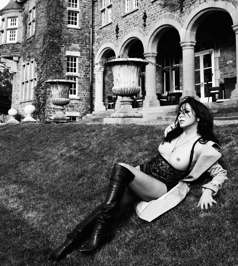 Simone Thomalla nude. Photo - 6