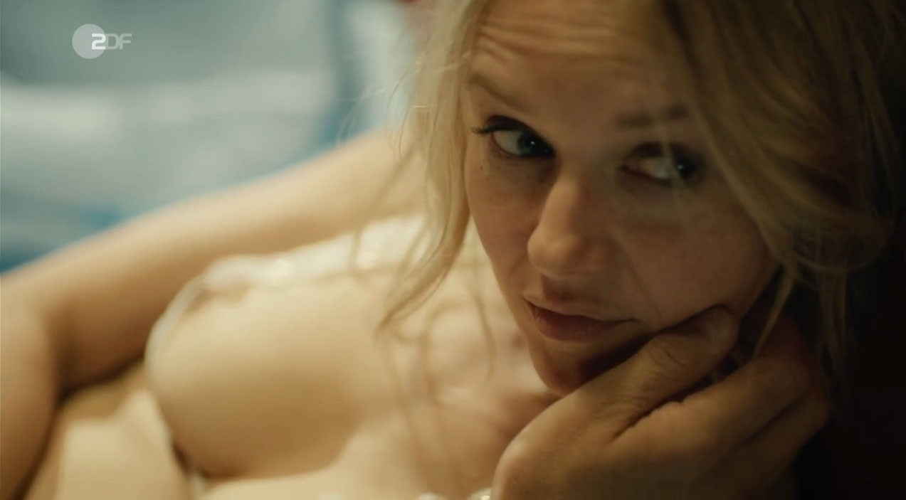 Stefanie Stappenbeck nude. Photo - 40