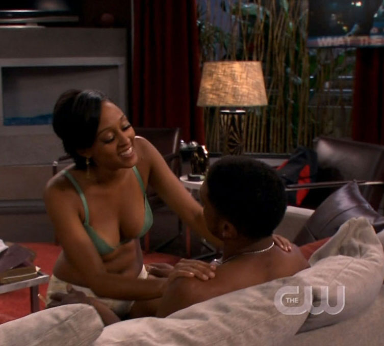 Tia Mowry-Hardrict nude. Photo - 6