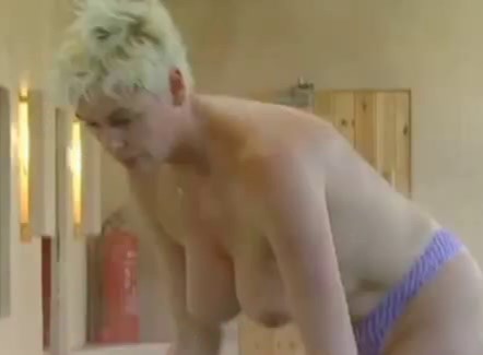 Brigitte Nielsen nude. Photo - 22