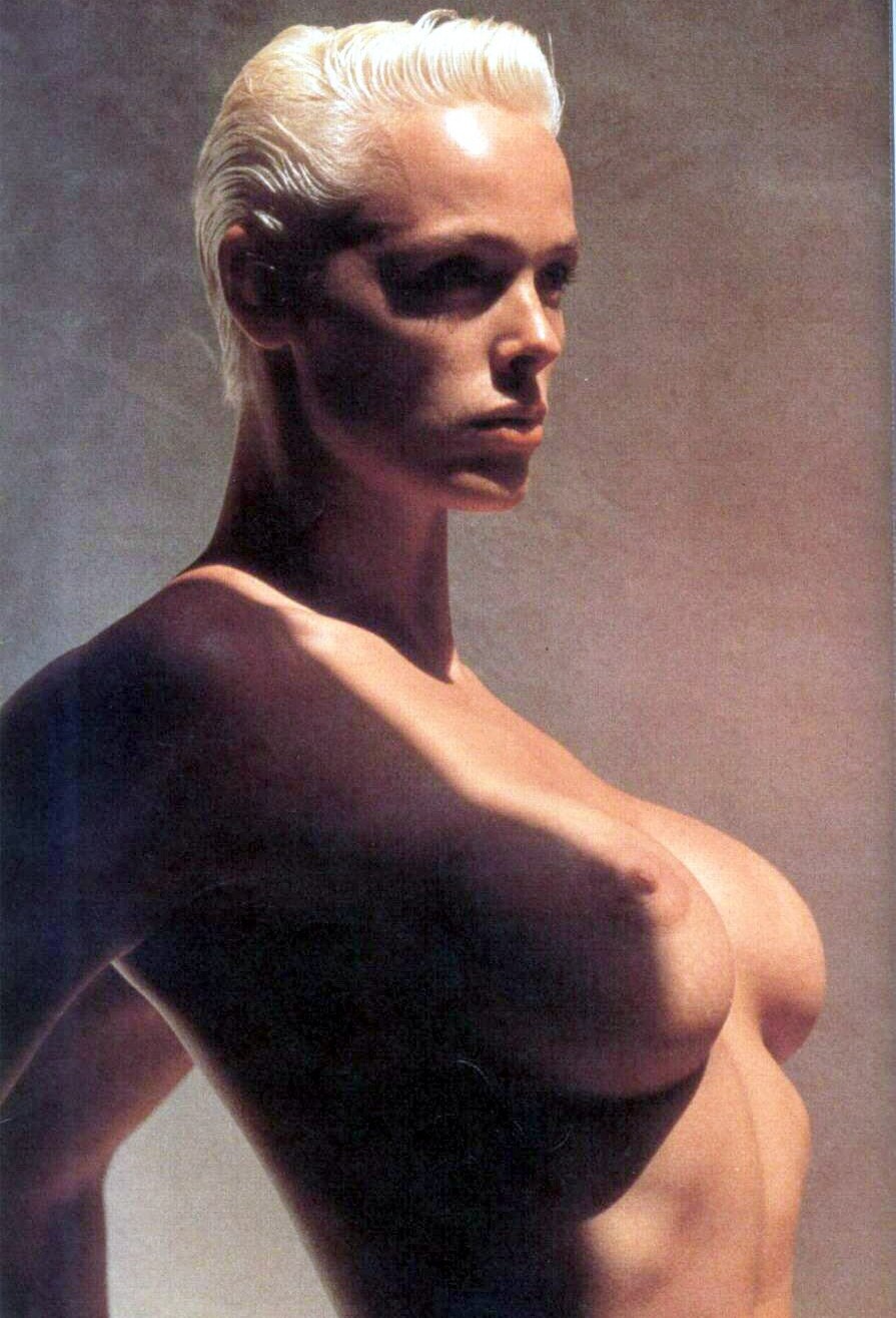 Brigitte Nielsen nude. Photo - 32