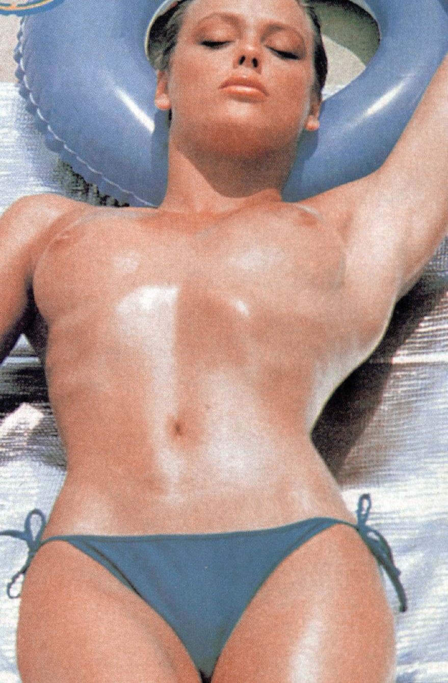 Brigitte Nielsen nude. Photo - 35