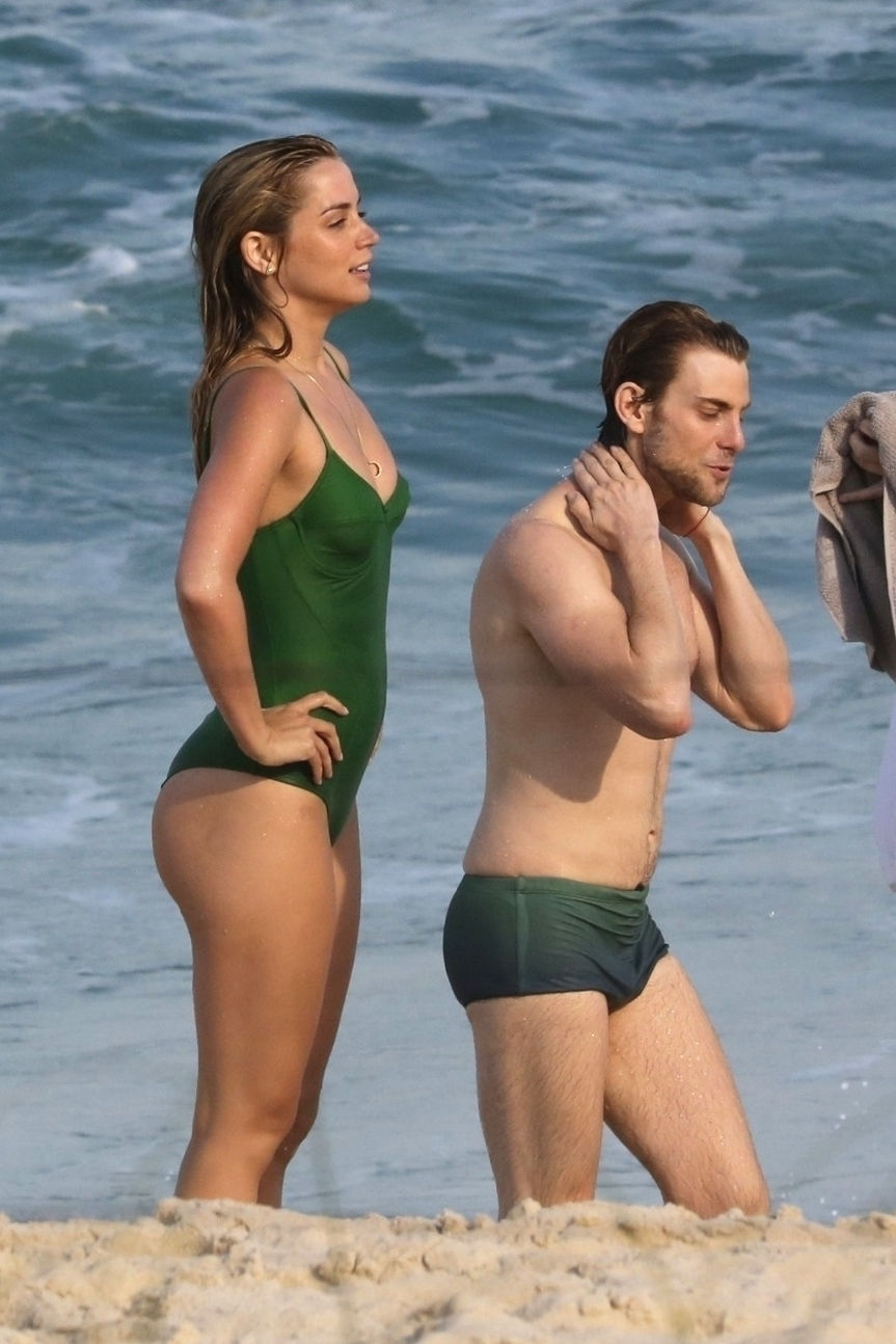 Ana de Armas nude. Photo - 36