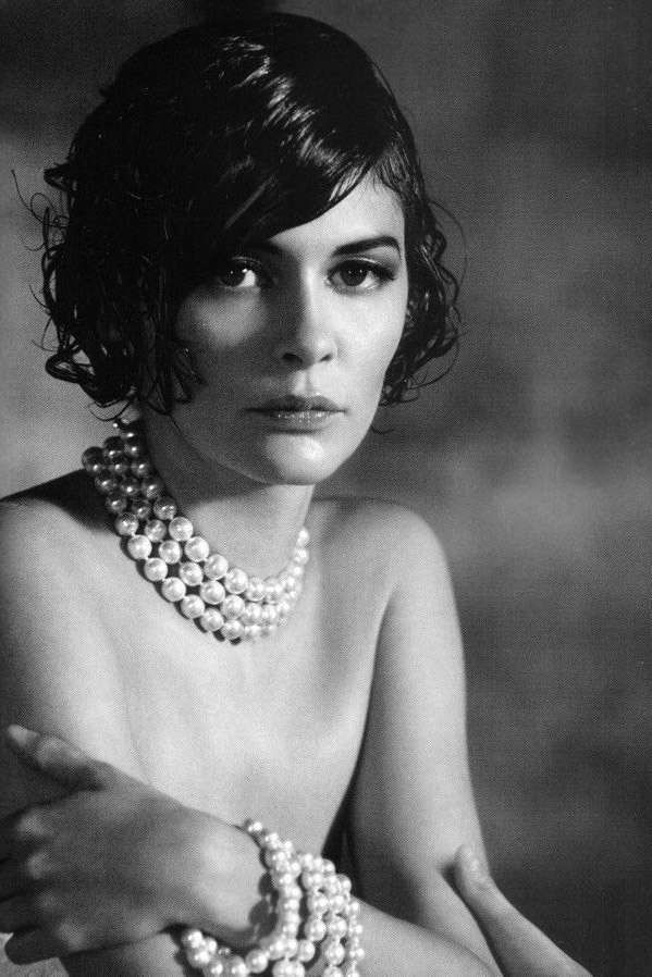 Audrey Tautou nude. Photo - 15