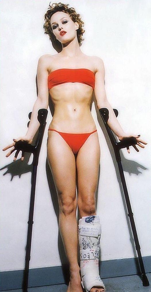 Vanessa Paradis nude. Photo - 9