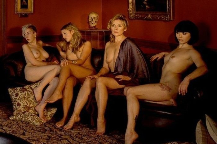 Kim Cattrall nude. Photo - 9