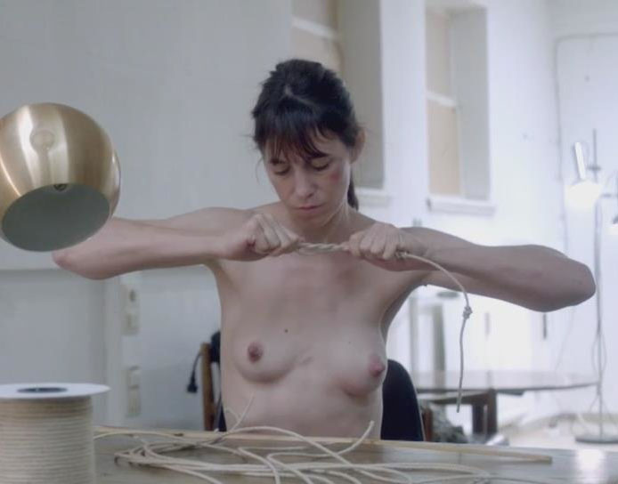 Charlotte Gainsbourg nude. Photo - 14