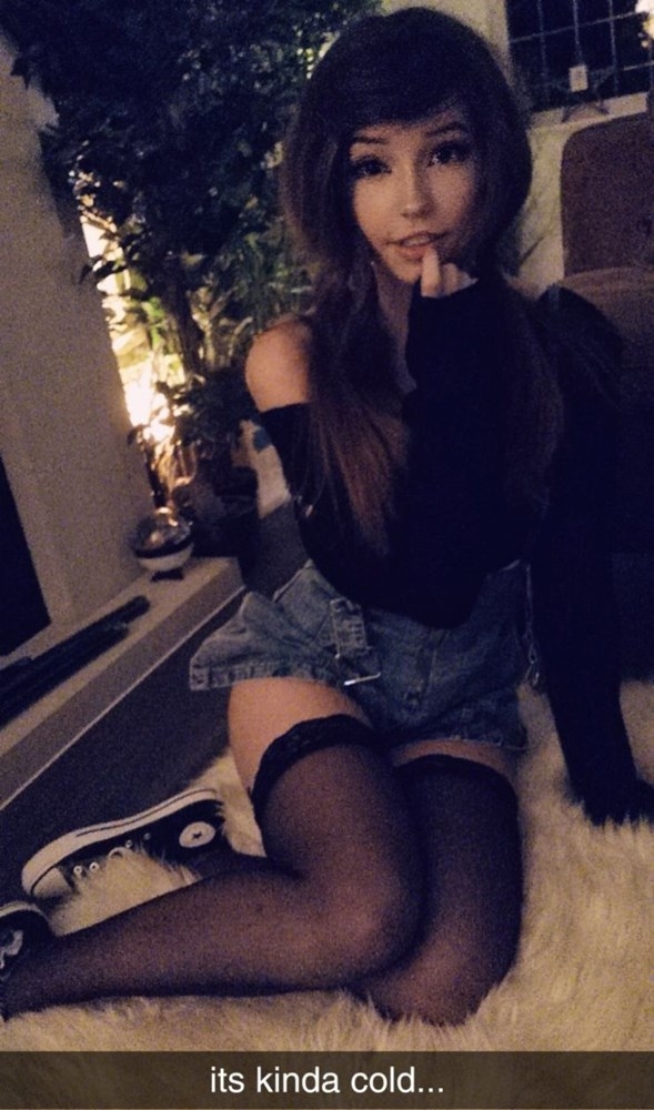 Belle Delphine nude. Photo - 21