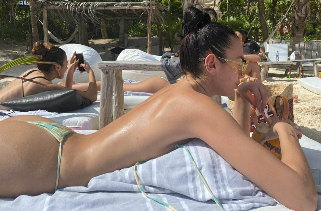 Dua Lipa nude. Photo - 16