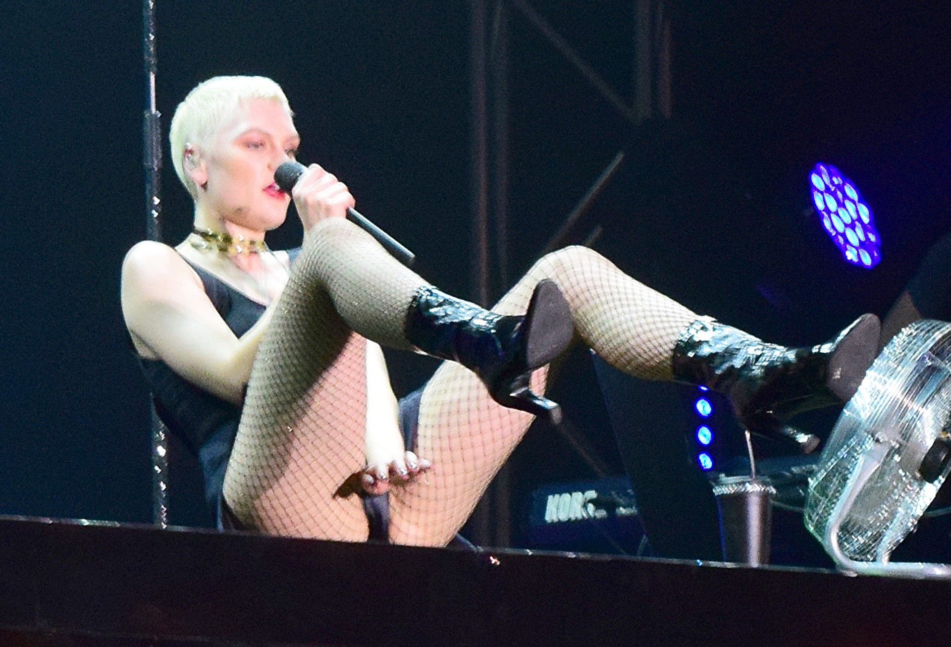 Jessie J nude. Photo - 15