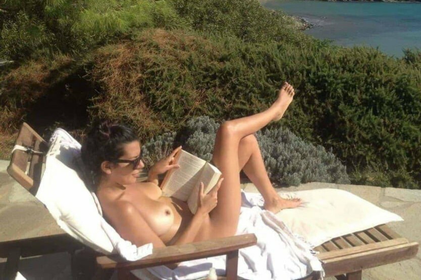 Nikoletta Ralli (Νικολέττα Ράλλη) nude. Photo - 5