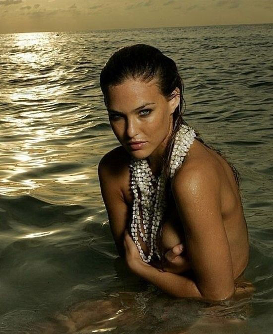 Bar Refaeli (בר רפאלי‏‎) nude. Photo - 12
