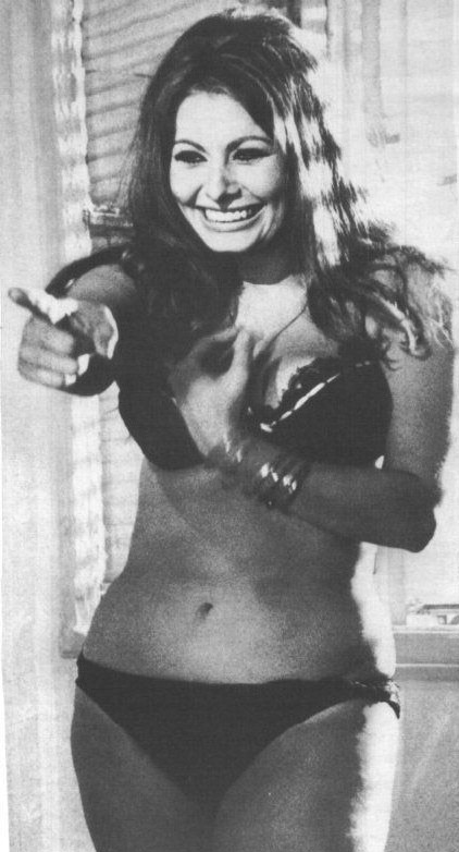 Sophia Loren nude. Photo - 17