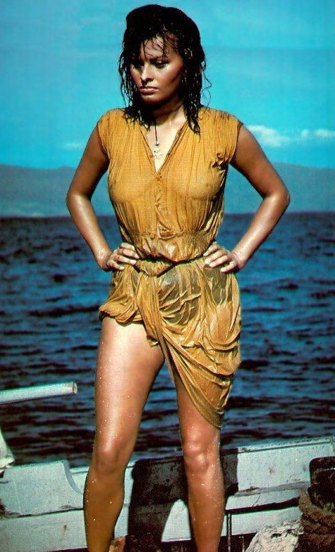 Sophia Loren nude. Photo - 31