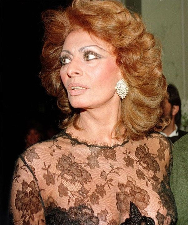 Sophia Loren nude. Photo - 7