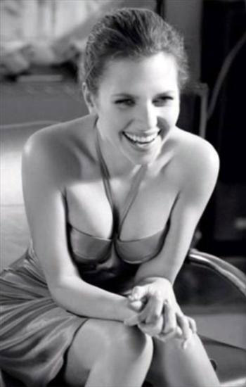Aleksandra Kwaśniewska nude. Photo - 5