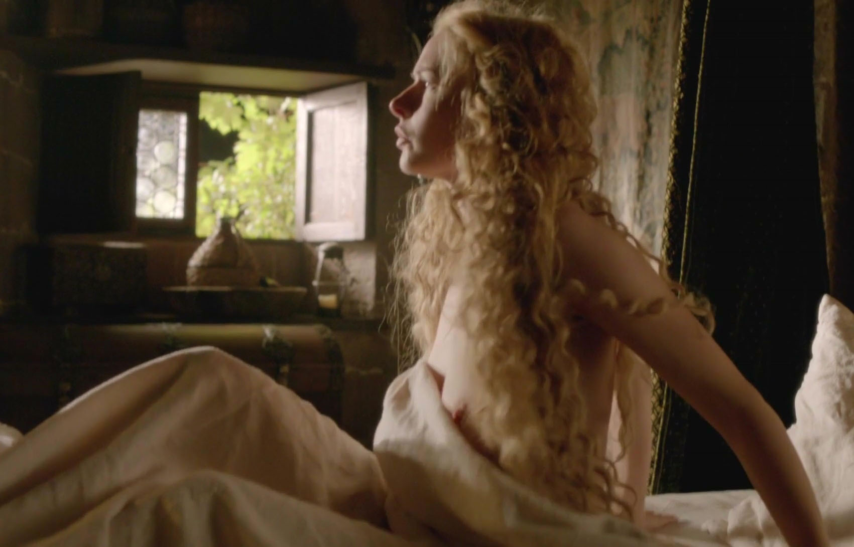 Rebecca Ferguson nude. Photo - 4