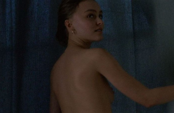 Lily-Rose Depp nude. Photo - 28