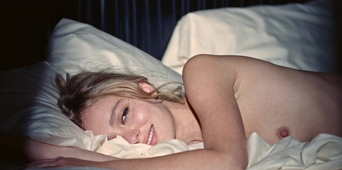 Lily-Rose Depp nude. Photo - 35