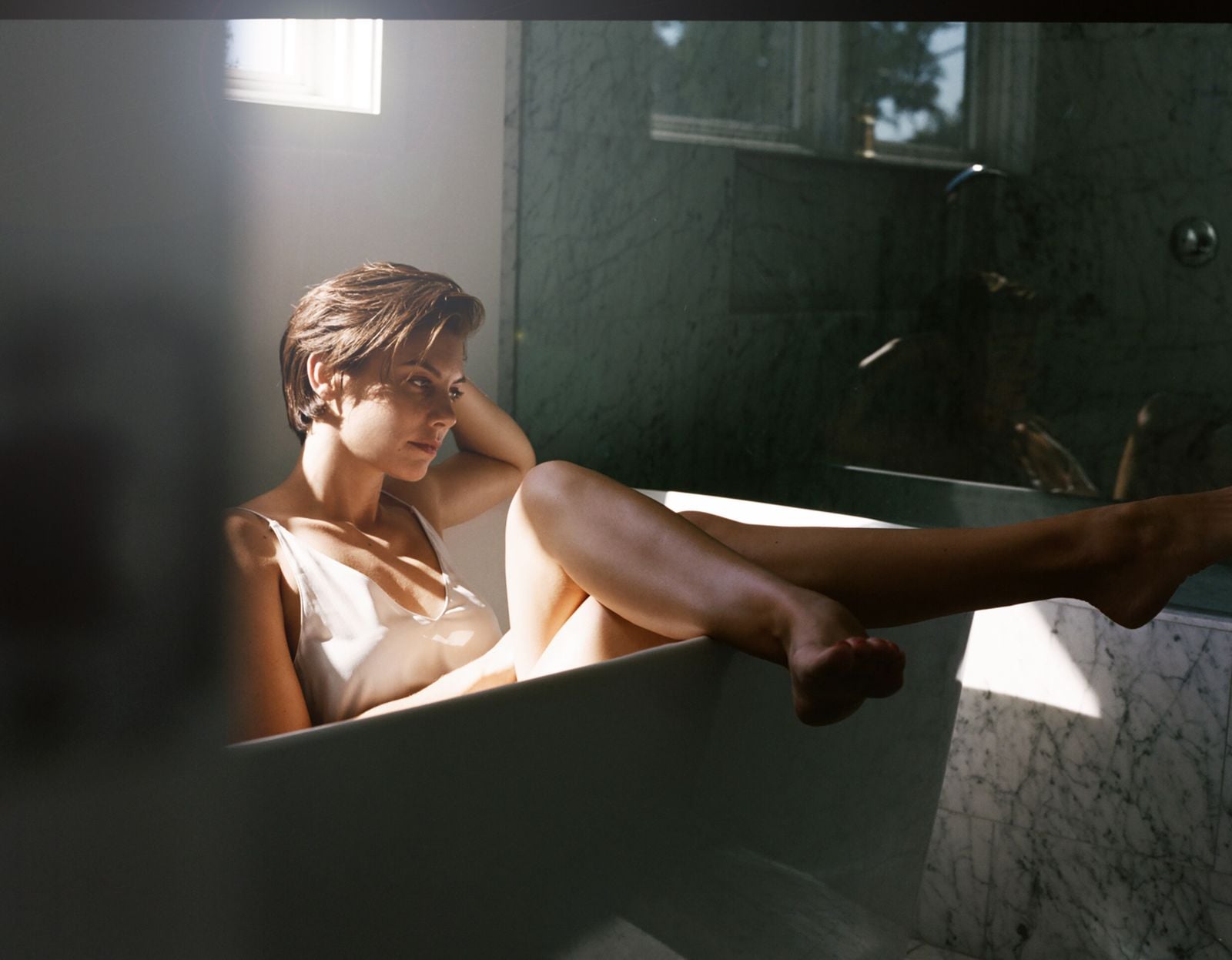Lauren Cohan nude. Photo - 5