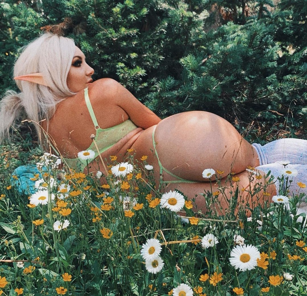 Jessica Nigri nude. Photo - 40