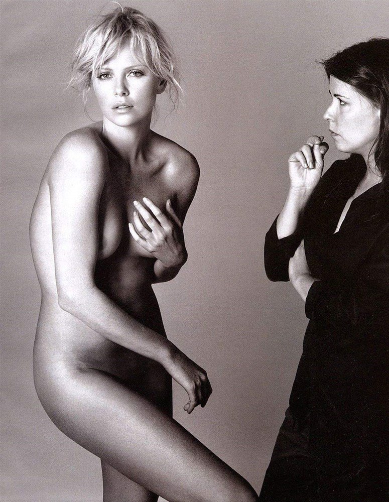Charlize Theron nude. Photo - 75