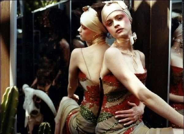 Alexis Bledel nude. Photo - 30