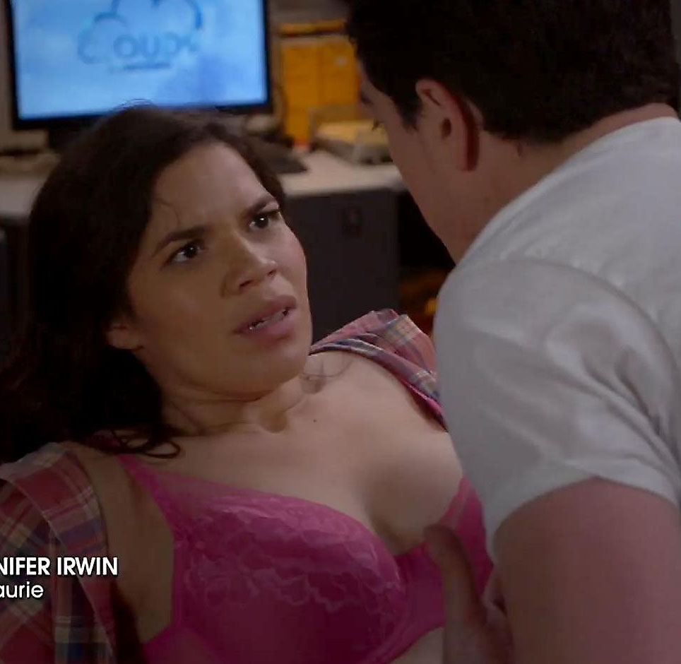 America Ferrera nude. Photo - 5