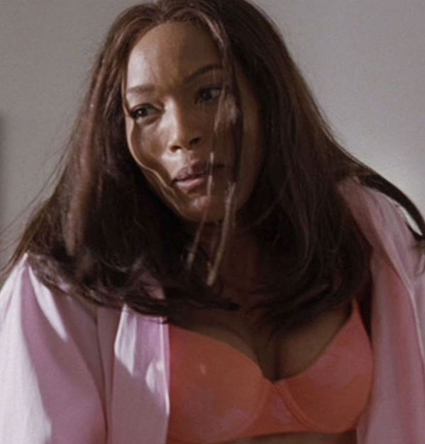 Angela Bassett nude. Photo - 2