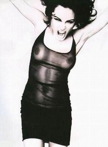 Angelina Jolie nude. Photo - 6