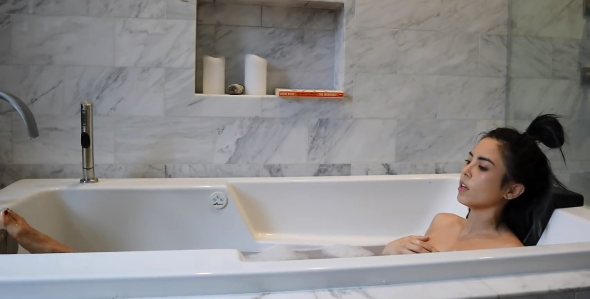Anna Akana nude. Photo - 27