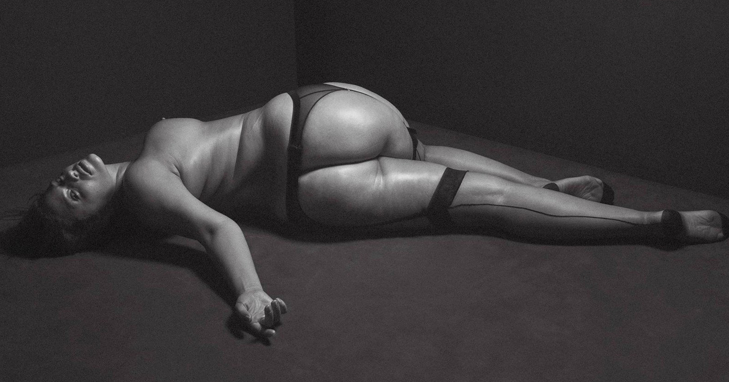 Ashley Graham nude. Photo - 51