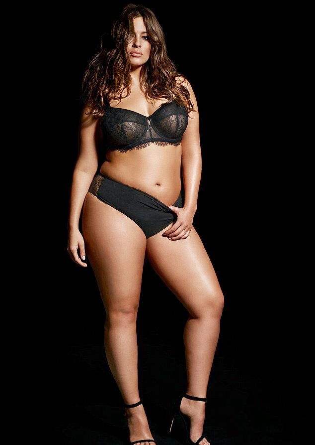 Ashley Graham nude. Photo - 71